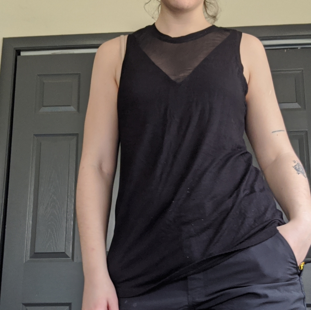 Mesh window workout tank